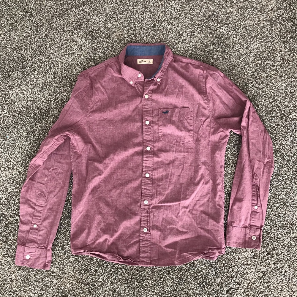 Men’s Hollister Medium button down shirt.